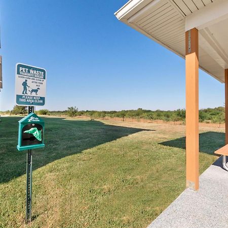 Risewell Kitchen Suites Pleasanton Dış mekan fotoğraf