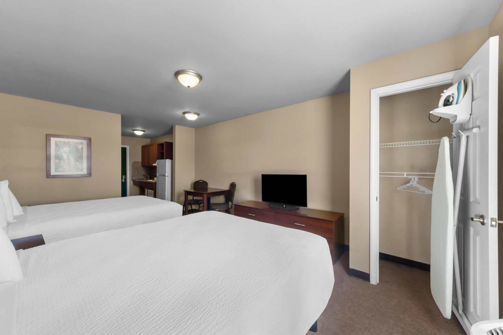 Risewell Kitchen Suites Pleasanton Dış mekan fotoğraf